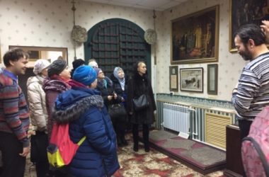Ребята с нарушениями развития посетили Вознесенский Печёрский монастырь