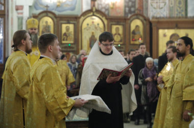 15 декабря Митрополит Георгий совершил Божественную литургию в Александро-Невском кафедральном соборе Нижнего Новгорода