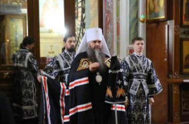 Митрополит Георгий совершил литургию Преждеосвященных Даров в Александро-Невском кафедральном соборе Нижнего Новгорода