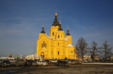 В Александро-Невском кафедральном соборе Нижнего Новгорода совершены Царские часы и Божественная литургия