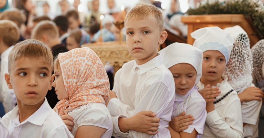 Учащиеся православной гимназии Александра Невского посетили Александро-Невский кафедральный собор 31 августа 2021 года