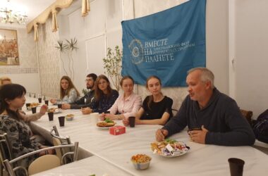 Руководитель проекта «Вместе на планете» побывал в гостях у православной молодежи 15 октября 2021 года