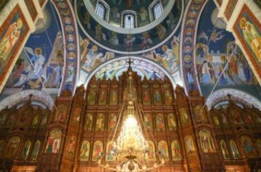 В день памяти святителя Спиридона Тримифунтского митрополит Георгий совершил Божественную литургию в Александро-Невском кафедральном соборе Нижнего Новгорода
