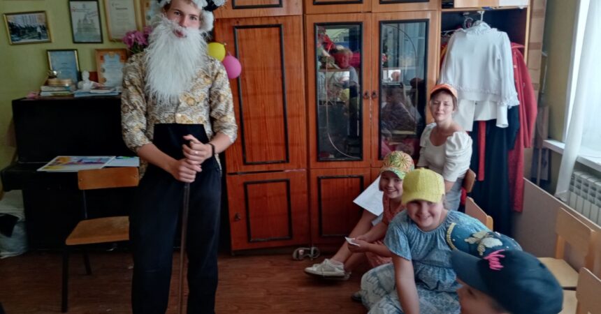 В летнем лагере «Одигитрия» Канавинского благочиния 29 июня 2022 года прошел День Петра Великого