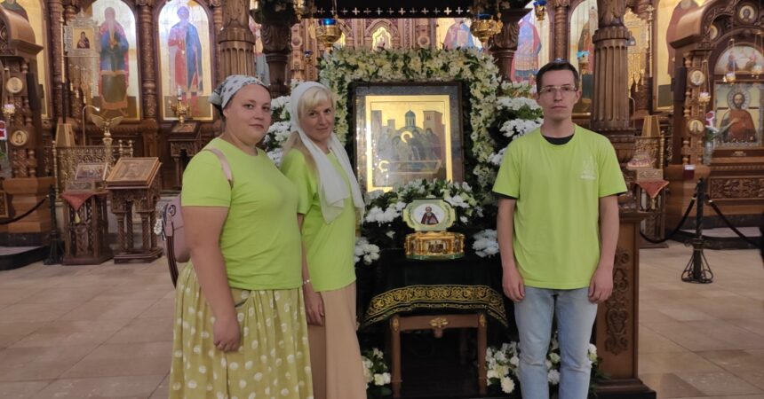 Волонтеры Канавинского благочиния в числе волонтеров Нижегородской епархии приняли участие во встрече мощей преподобного Сергия Радонежского 25 июля 2022 года