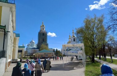 20 апреля 2024 года для прихожан храмов Канавинского благочиния была организована паломническая поездка в Дивеево