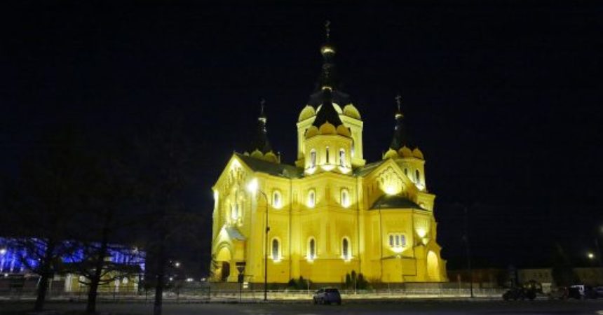 В Александро-Невском кафедральном соборе Нижнего Новгорода совершено всенощное бдение