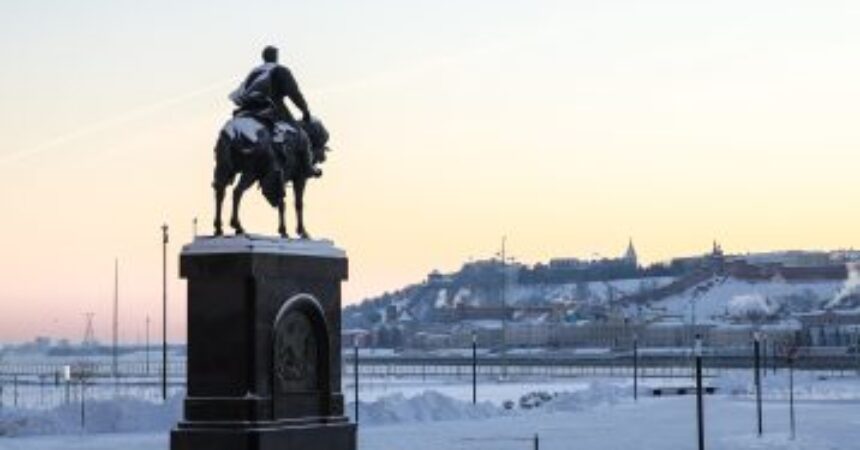 Глава Нижегородской митрополии совершил Божественную литургию в Александро-Невском кафедральном соборе Нижнего Новгорода