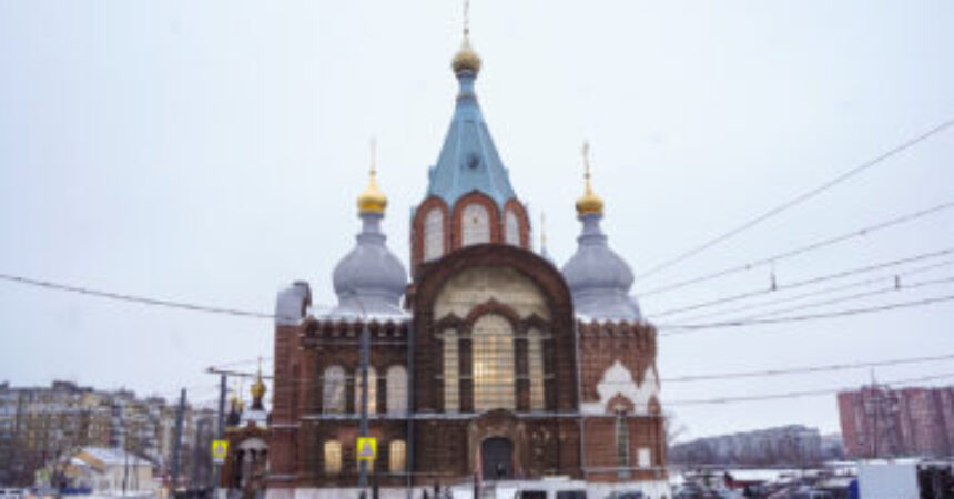 Глава Нижегородской митрополии возглавил Божественную литургию в храме в честь Владимирской иконы Божией Матери