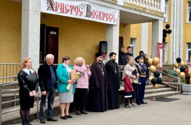 7 мая в гимназии Александра Невского  состоялась торжественная линейка, посвященная 80-летию Великой Победы