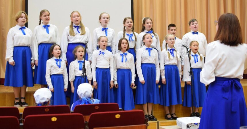 Хор православной гимназии Александра Невского стал Лауреатом II степени XI Всероссийского конкурса «Звонкие голоса»