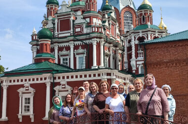 Интересную экскурсию организовало Канавинское благочиние для слушателей Воскресной школы для взрослых Спасского Староярмарочного собора 12 июня