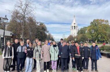 24 сентября учащиеся  6 «Б» класса Православной гимназии Александра Невского побывали в Нижегородском кремле