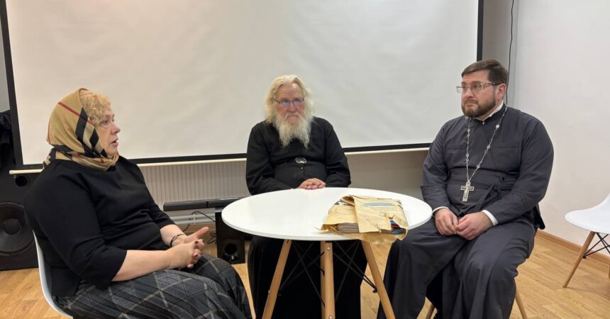 11-12 октября педагоги Православной гимназии Александра Невского совершили паломническую поездку в Сергиев Посад