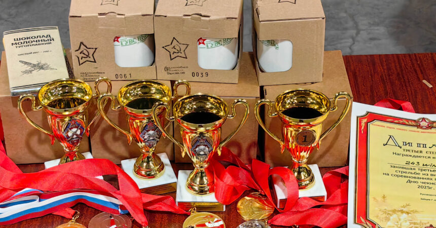 Представители дружины имени святого праведного воина Феодора Ушакова Канавинского благочиния стали призерами и победителями соревнований по стрельбе