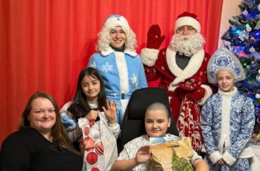 В Канавинском благочинии поздравили с Рождеством Христовым на дому детей и одиноких людей