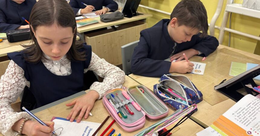 9 февраля 2026 года гимназисты стали участниками патриотической акции «Письмо защитнику»