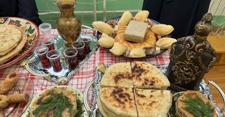 20 февраля в гимназии Александра Невского состоялся яркий и тёплый праздник Масленицы под названием «Хоровод дружбы народов России – 2026»