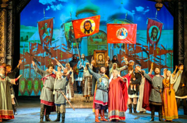 29 января гимназисты-семиклассники посетили театр «Комедия»