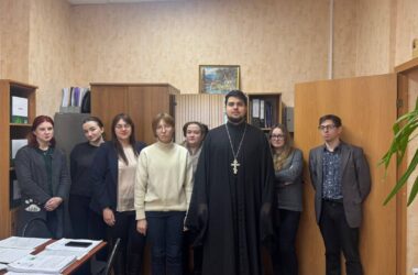 Помощник благочинного Канавинского округа посетил районное отделение службы судебных приставов