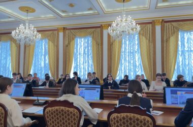 Ученица Православной гимназии Александра Невского приняла участие в Межведомственном круглом столе в Нижегородской академии МВД России