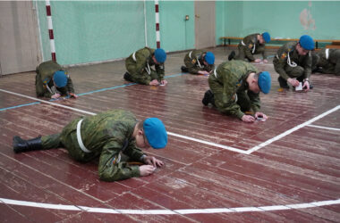 Гимназисты приняли участие в муниципальном этапе военно-патриотической игры «Зарница 2.0»