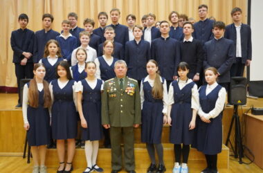 В православной Александро-Невской гимназии прошёл урок мужества, посвящённый 65-летию первого полёта человека в космос