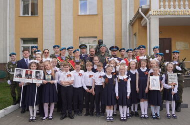 В православной гимназии имени святого благоверного князя Александра Невского состоялся митинг, посвящённый 81-й годовщине Великой Победы