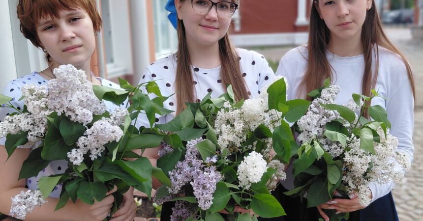 Праздник детства состоялся в приходе церквей в честь Смоленской и Владимирской икон Божией Матери 24 мая 2026 года