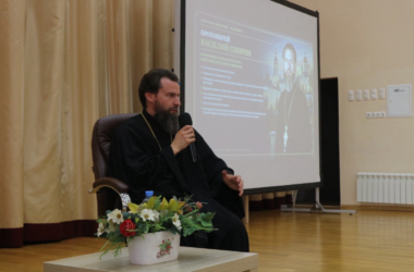 В православной гимназии имени святого благоверного князя Александра Невского состоялась встреча с и. о. ректора Нижегородской духовной семинарии